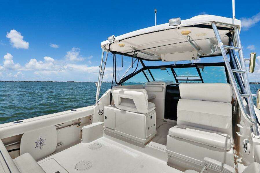 Pura Vida 31ft Tiara Yachts Yacht For Sale