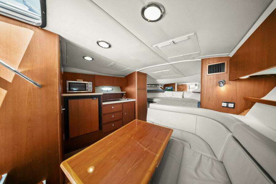 Pura Vida 31ft Tiara Yachts Yacht For Sale