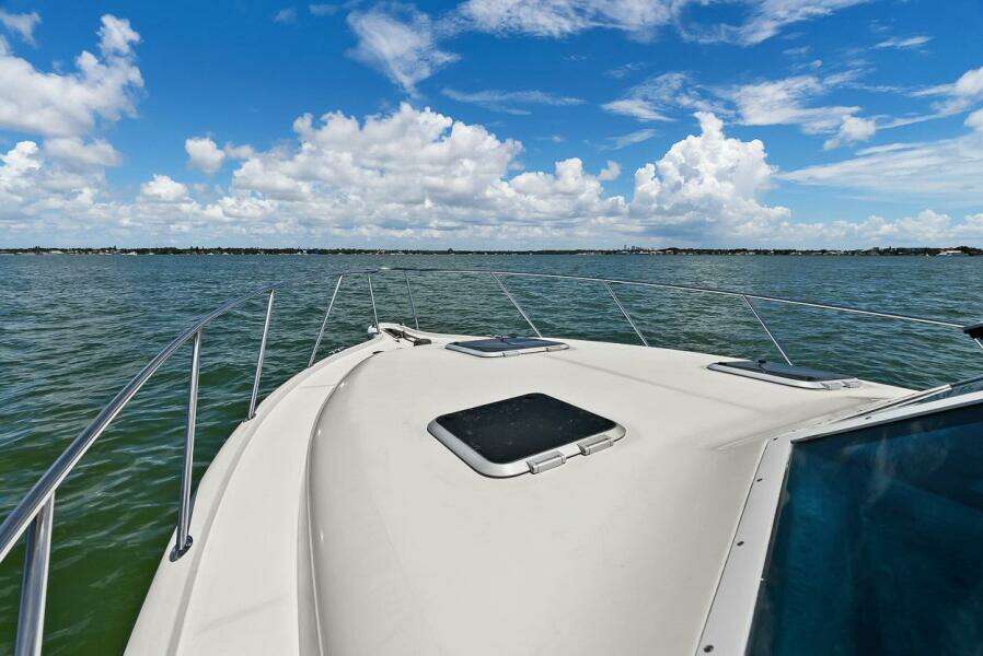Pura Vida 31ft Tiara Yachts Yacht For Sale