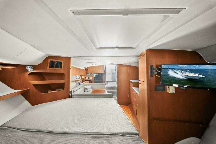 Pura Vida 31ft Tiara Yachts Yacht For Sale