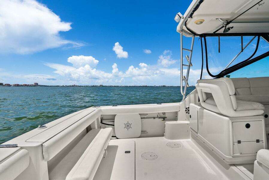 Pura Vida 31ft Tiara Yachts Yacht For Sale