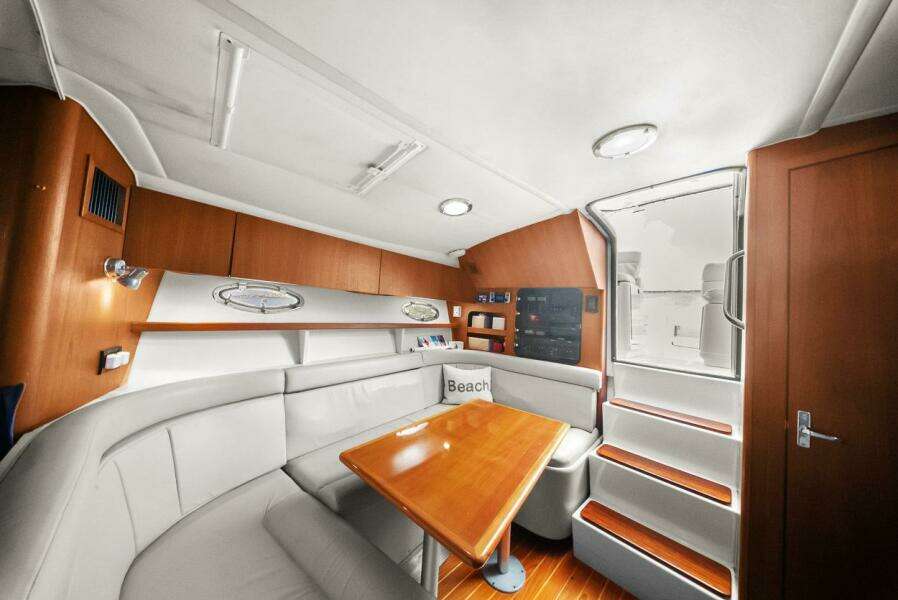Pura Vida 31ft Tiara Yachts Yacht For Sale
