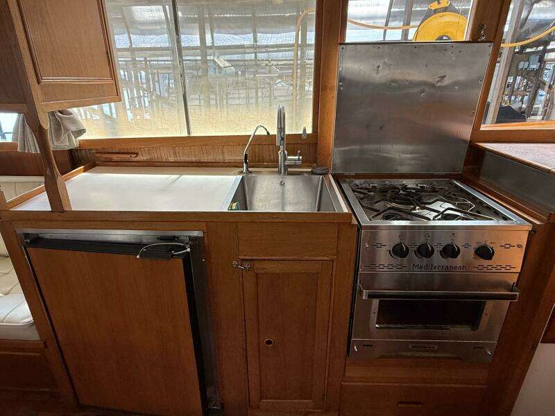 Badger 36ft Grand Banks Yacht For Sale