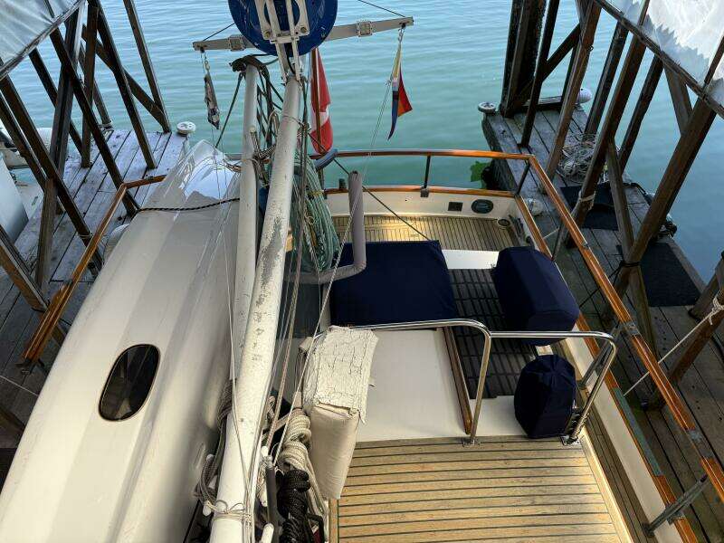 Badger 36ft Grand Banks Yacht For Sale