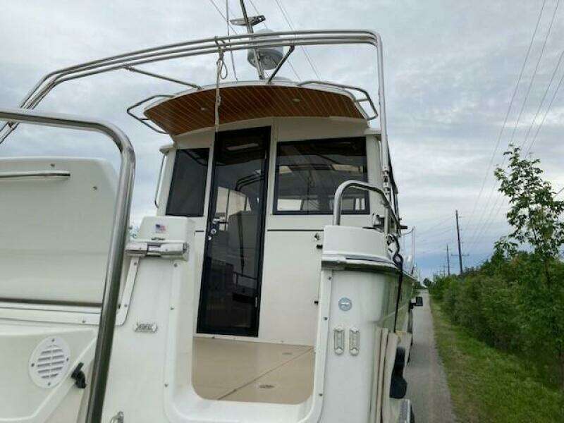 28ft Cutwater Yacht For Sale