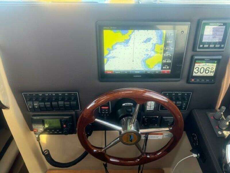 28ft Cutwater Yacht For Sale