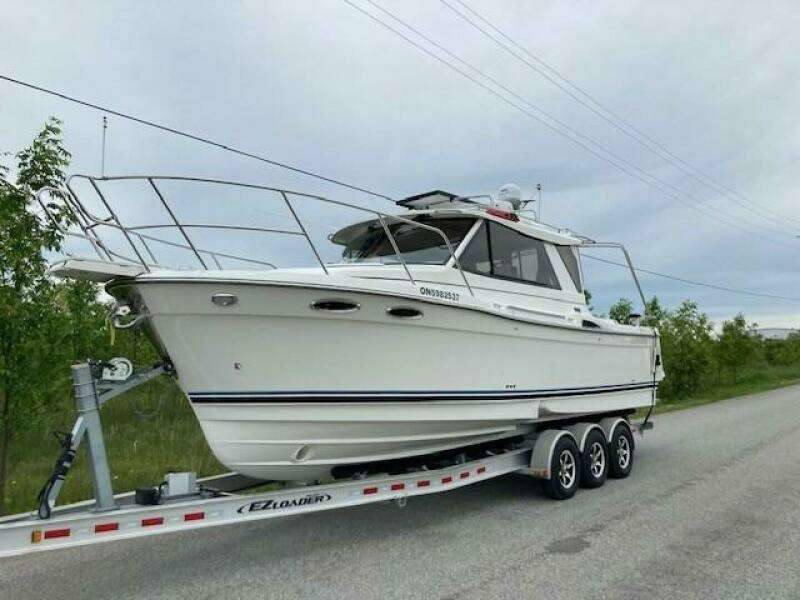28ft Cutwater Yacht For Sale