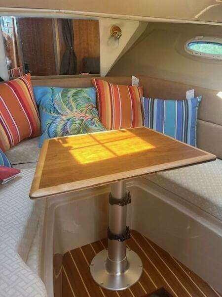 28ft Cutwater Yacht For Sale