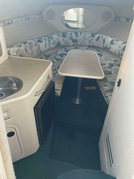 24ft Sea Ray Yacht For Sale