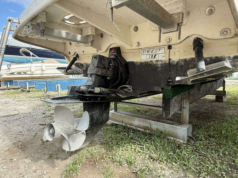 24ft Sea Ray Yacht For Sale