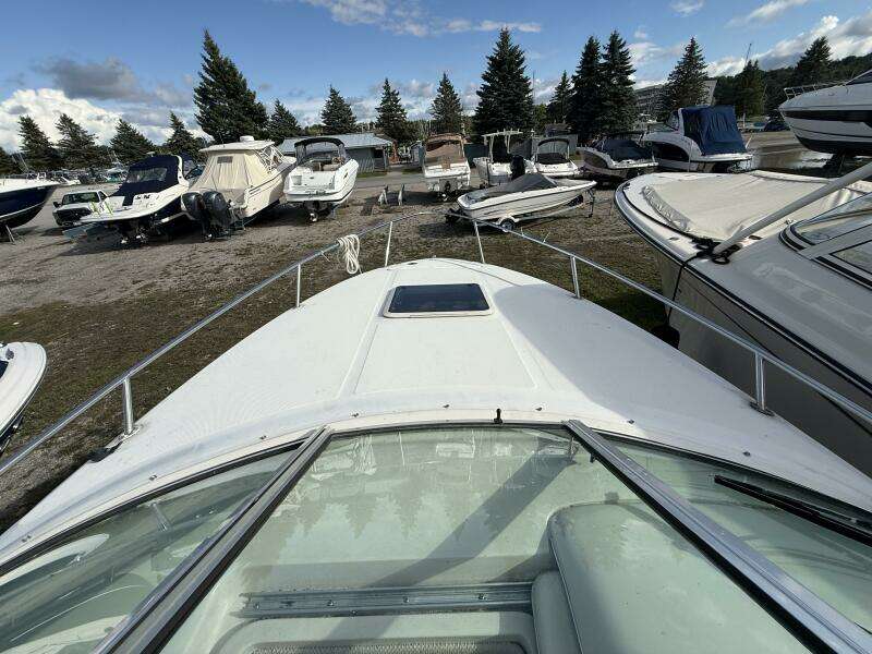 24ft Sea Ray Yacht For Sale