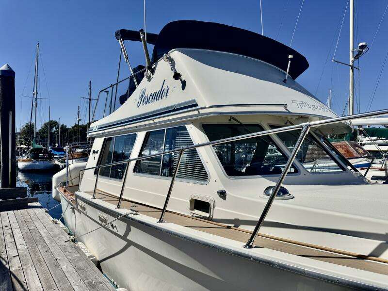 34ft Tollycraft Yacht For Sale