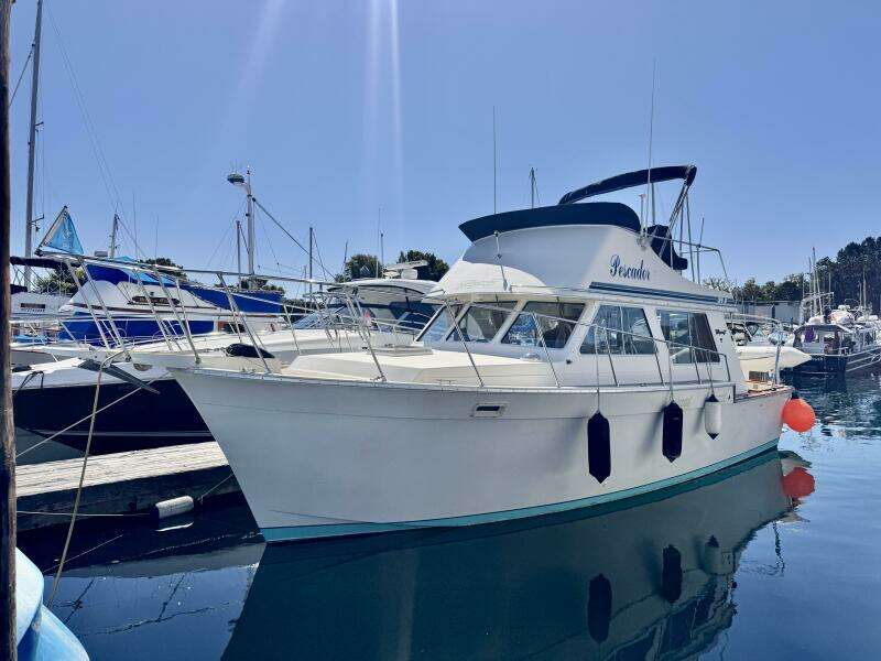 34ft Tollycraft Yacht For Sale