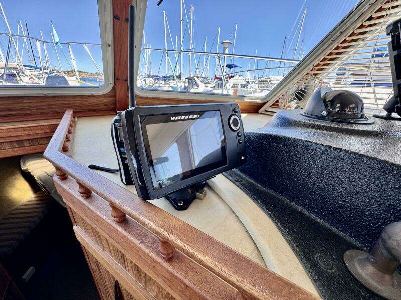 34ft Tollycraft Yacht For Sale