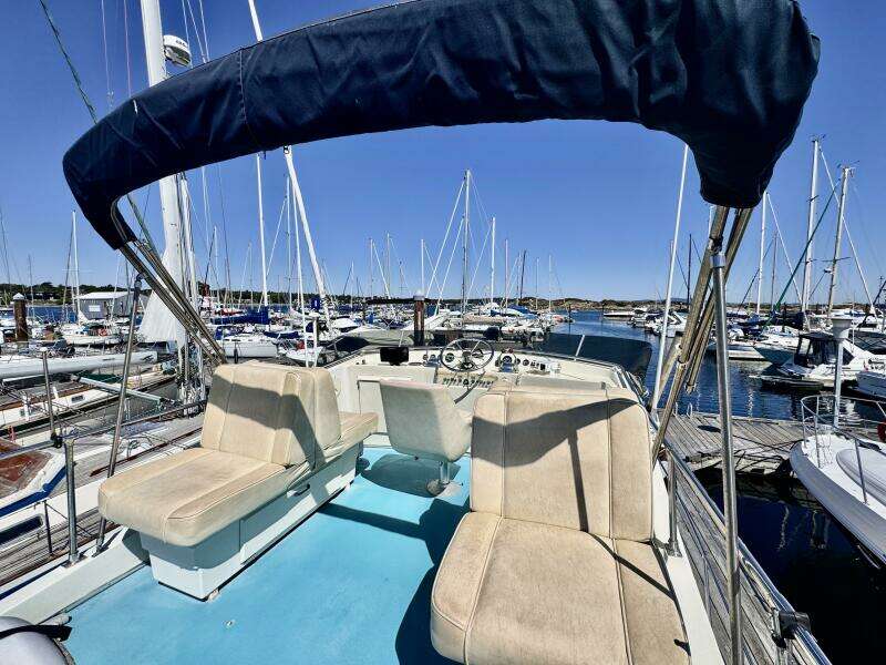 34ft Tollycraft Yacht For Sale