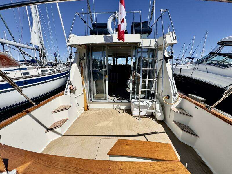 34ft Tollycraft Yacht For Sale
