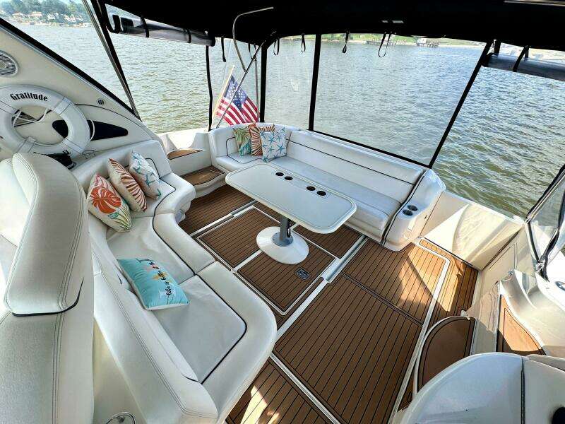 46ft Sea Ray Yacht For Sale