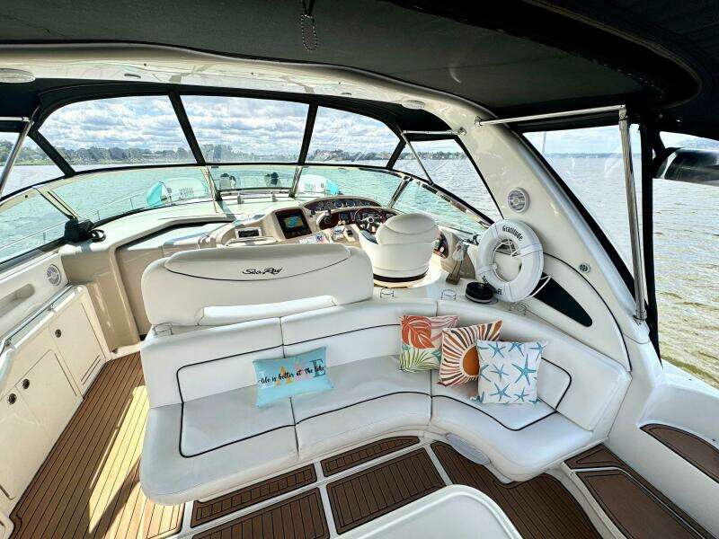 46ft Sea Ray Yacht For Sale