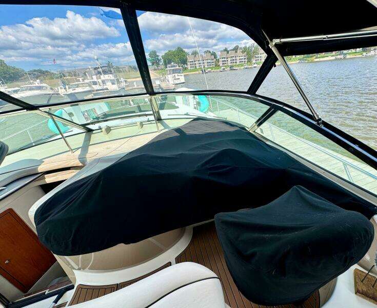 46ft Sea Ray Yacht For Sale