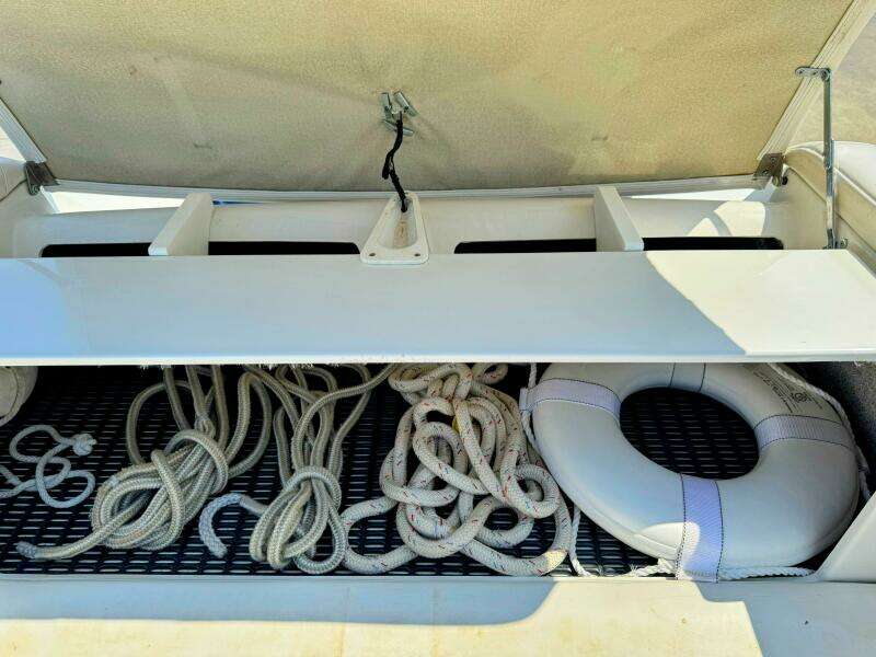 33ft Formula Yacht For Sale