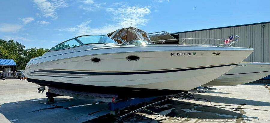 33ft Formula Yacht For Sale