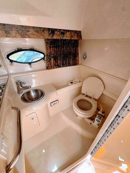33ft Formula Yacht For Sale