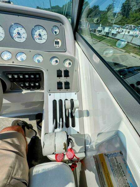 33ft Formula Yacht For Sale
