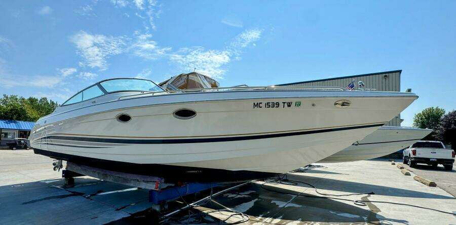33ft Formula Yacht For Sale