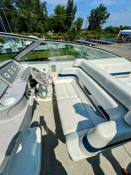 33ft Formula Yacht For Sale
