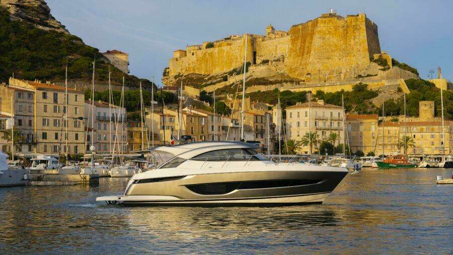46ft Riviera Yacht For Sale
