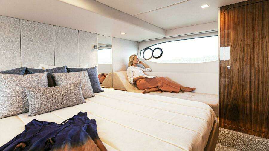 46ft Riviera Yacht For Sale