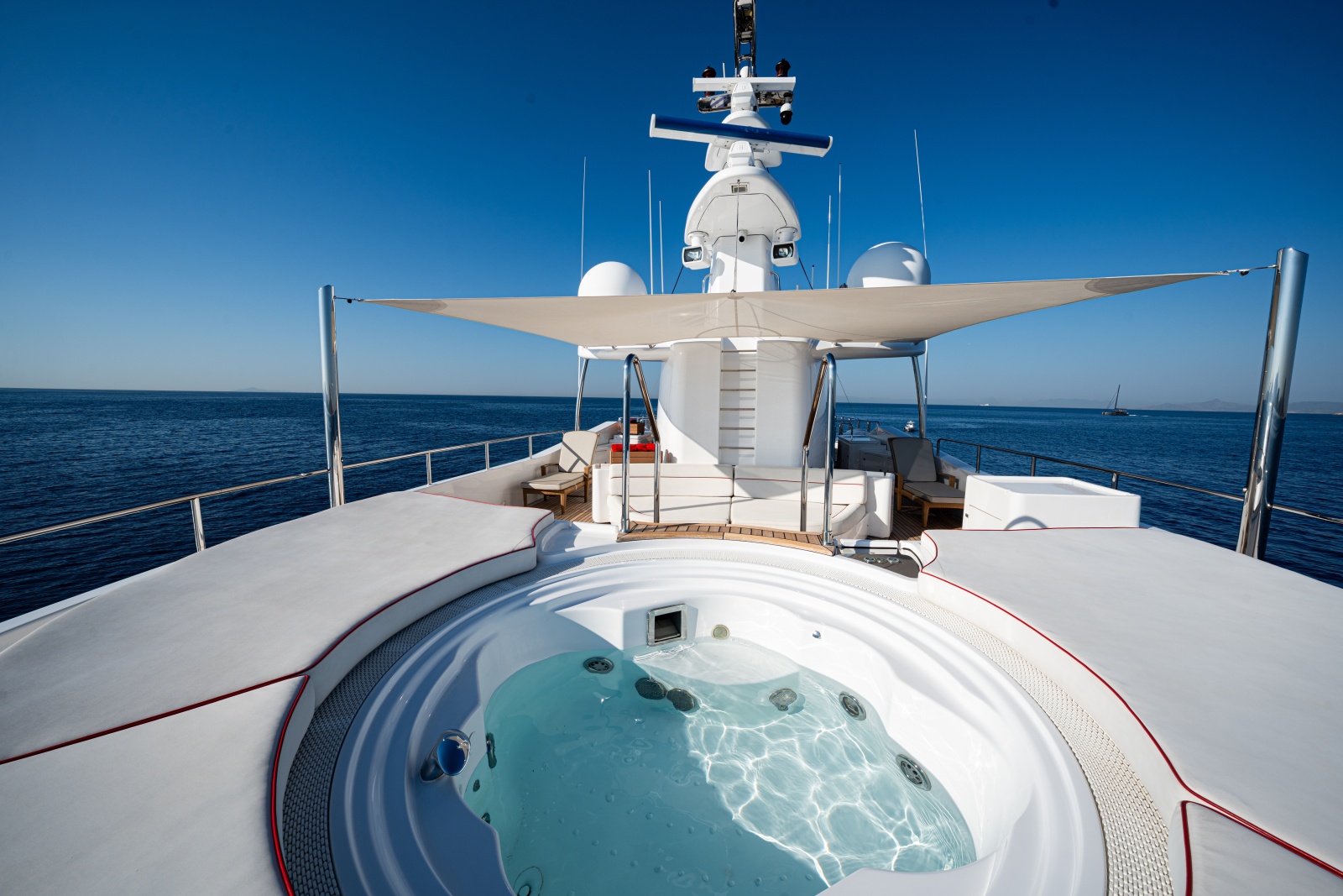 Forward Sun Deck Jacuzzi