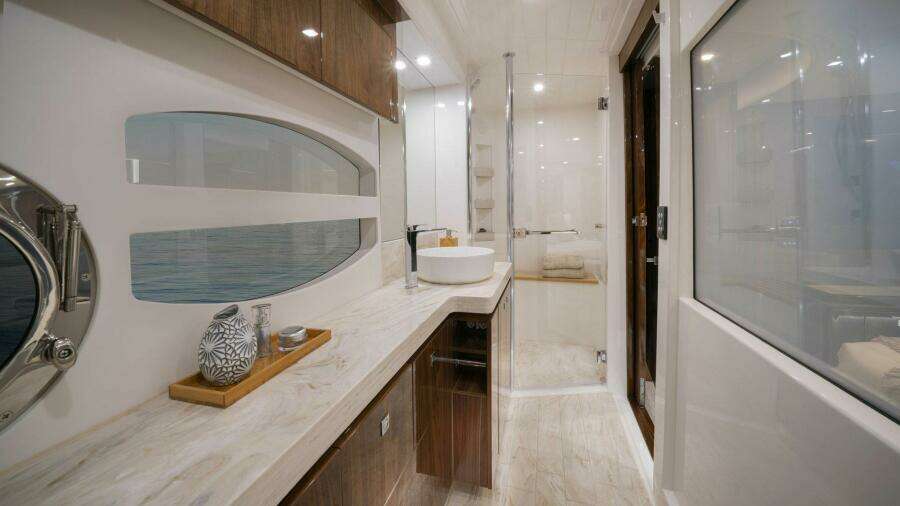 60ft Riviera Yacht For Sale