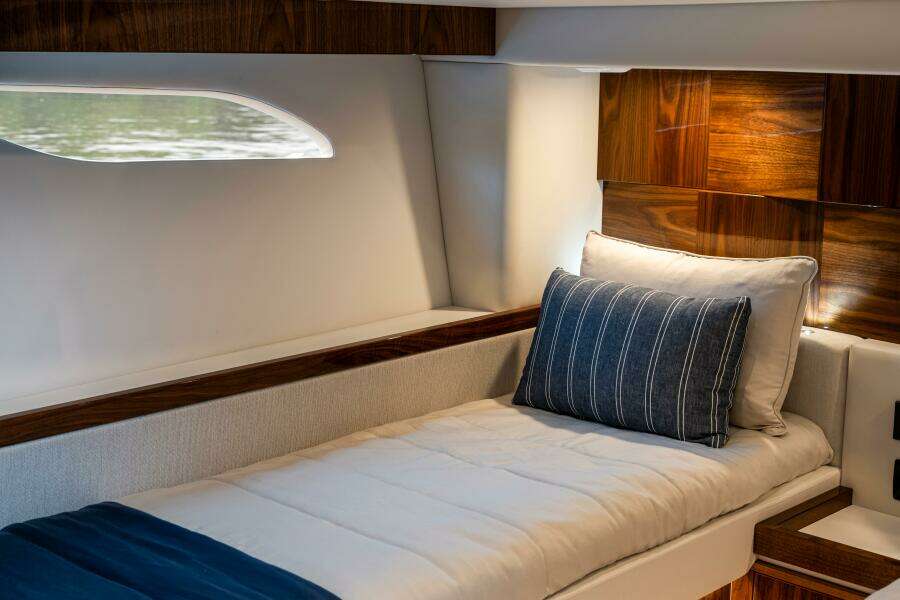 60ft Riviera Yacht For Sale 60ft Riviera Yacht For Sale