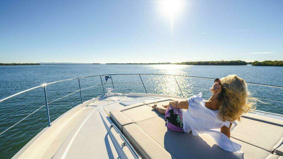 60ft Riviera Yacht For Sale