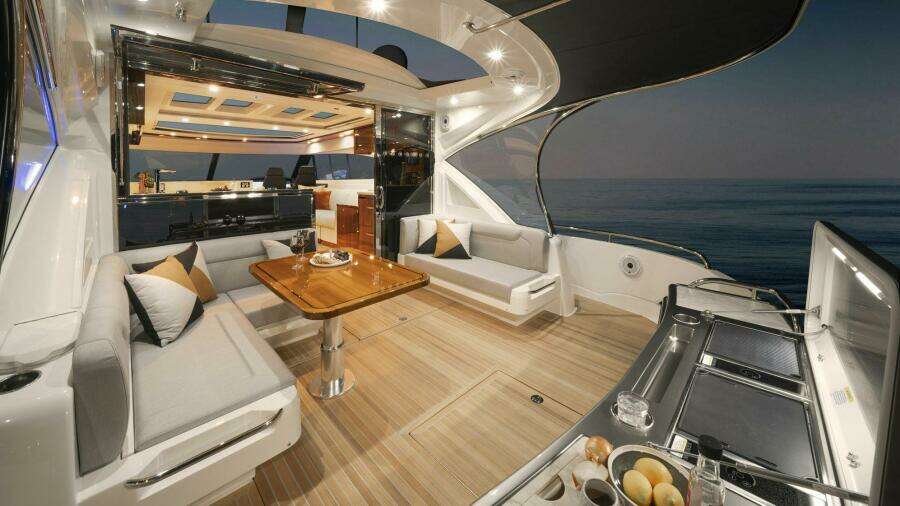 60ft Riviera Yacht For Sale