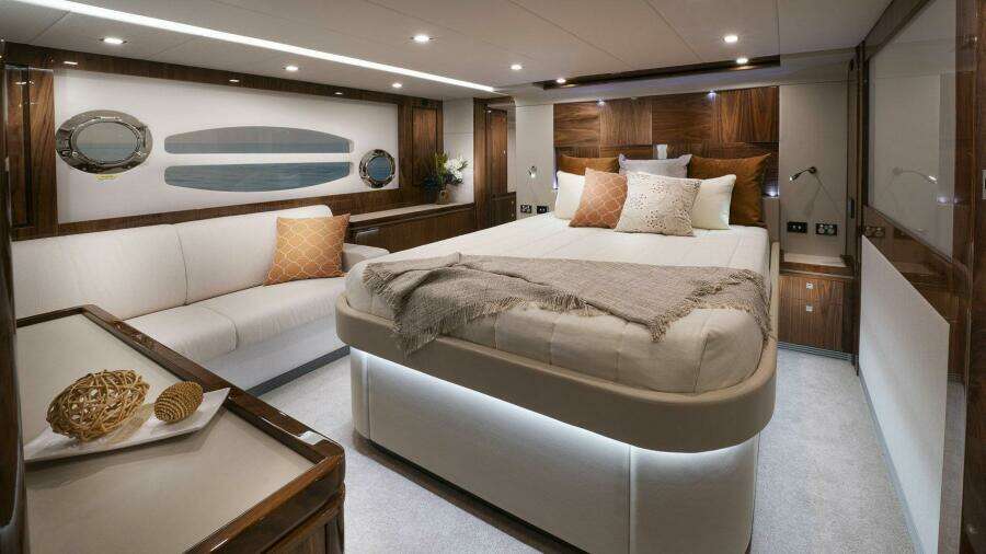 60ft Riviera Yacht For Sale