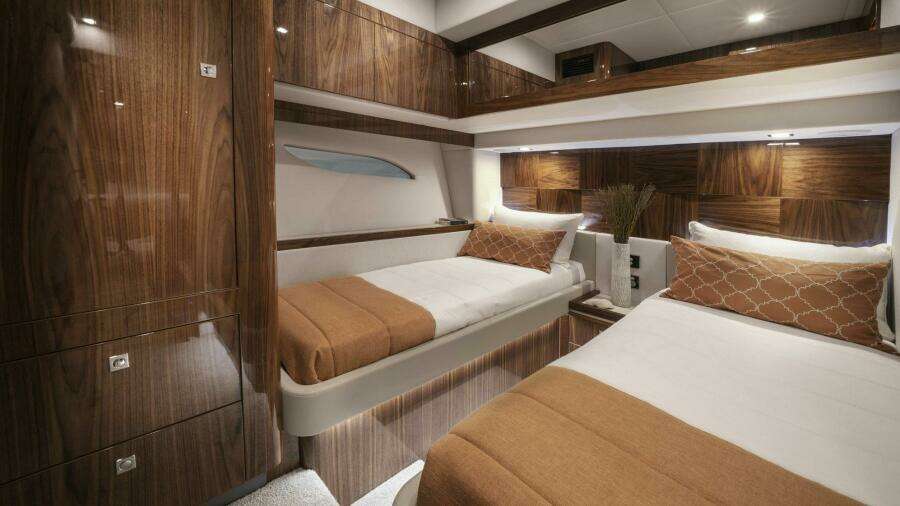 60ft Riviera Yacht For Sale