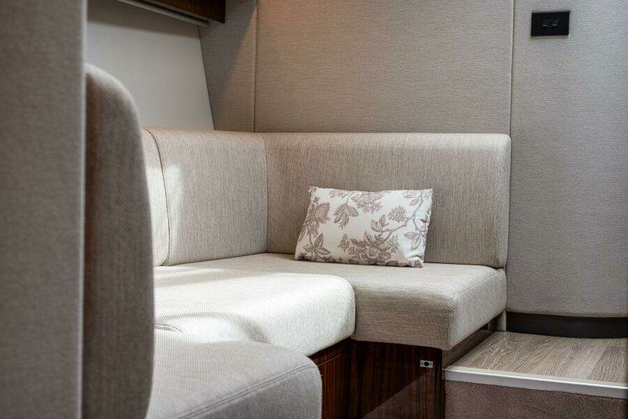 60ft Riviera Yacht For Sale 60ft Riviera Yacht For Sale