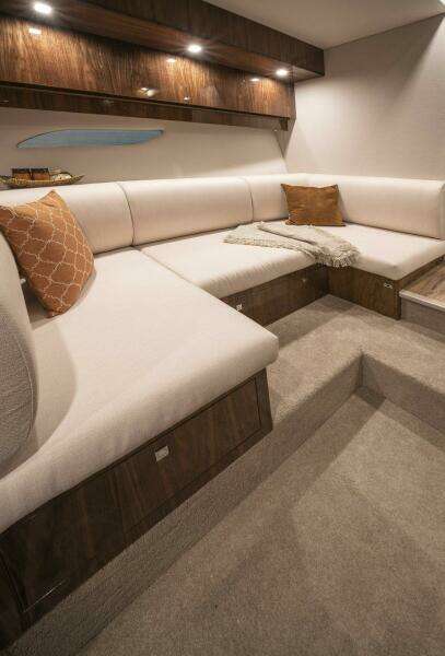 60ft Riviera Yacht For Sale