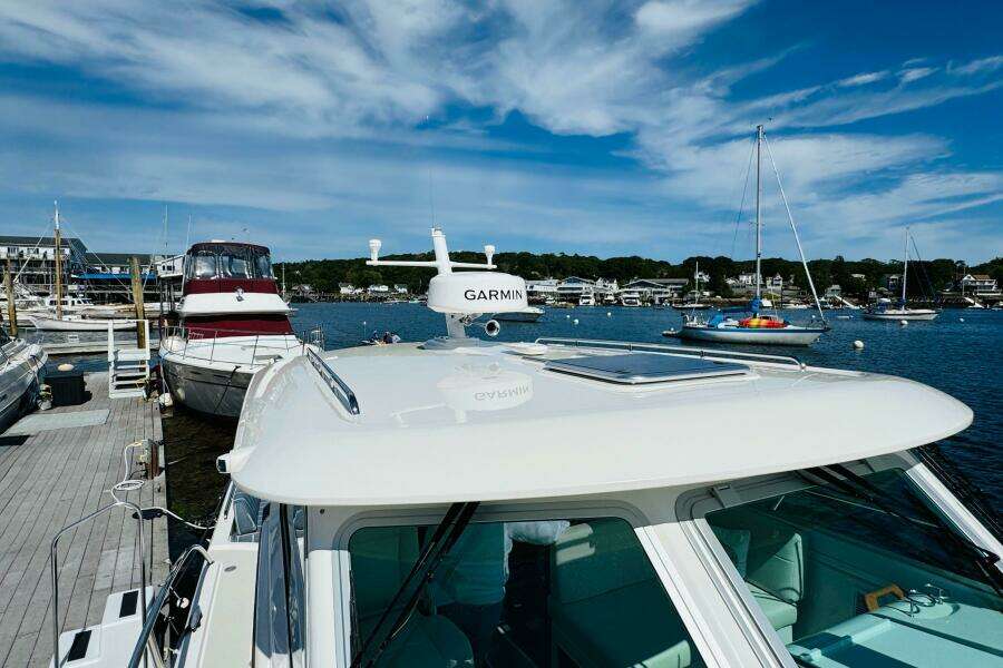 34ft Back Cove Yacht For Sale