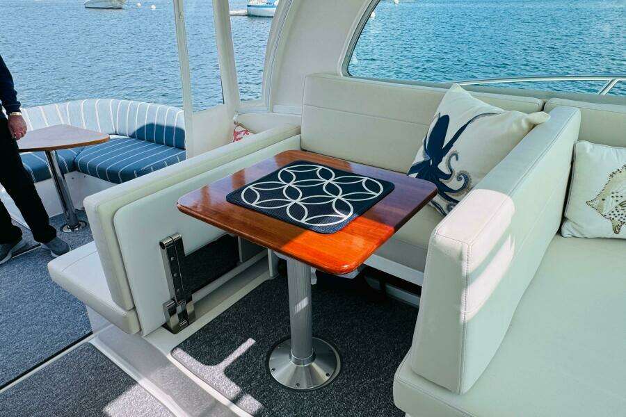 34ft Back Cove Yacht For Sale