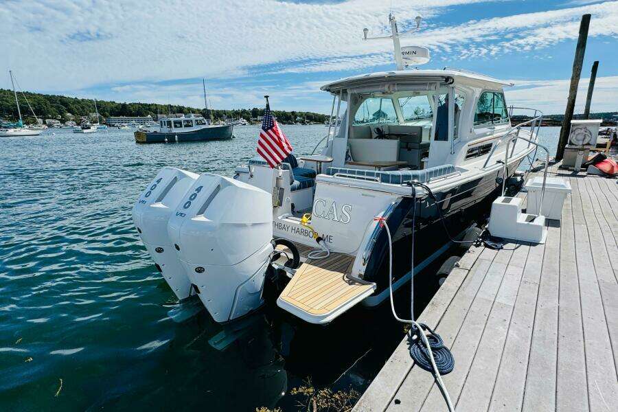 34ft Back Cove Yacht For Sale