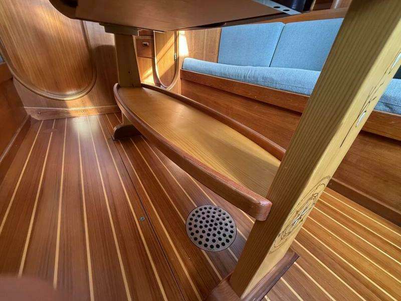 Madeleine 34ft J Boats Yacht For Sale