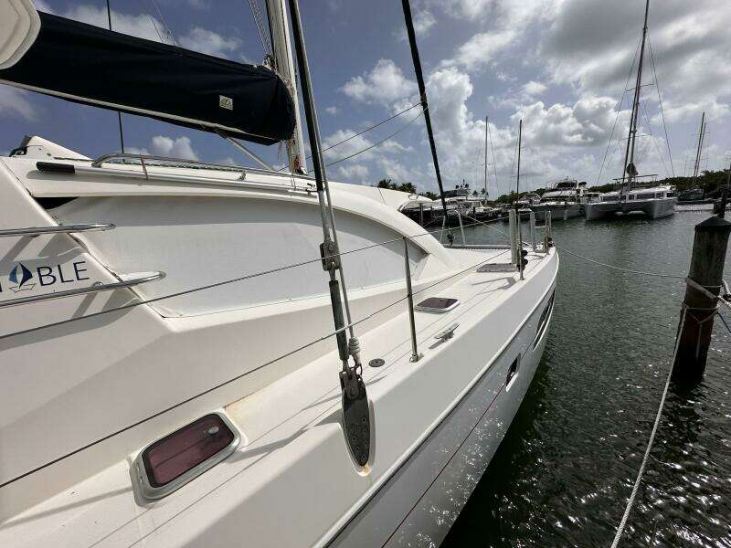 Inconceivable 42ft Leopard Yacht For Sale