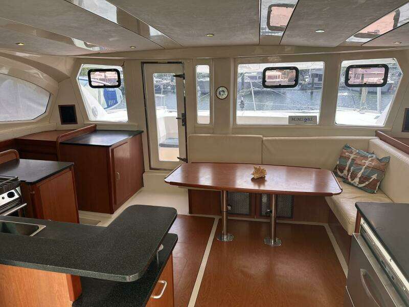 Inconceivable 42ft Leopard Yacht For Sale