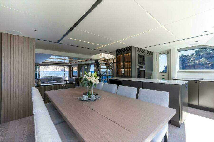 90ft Sunseeker Yacht For Sale