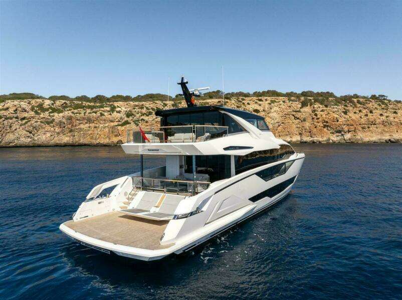 90ft Sunseeker Yacht For Sale