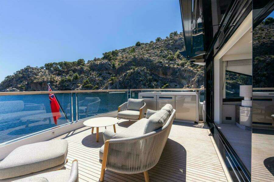90ft Sunseeker Yacht For Sale