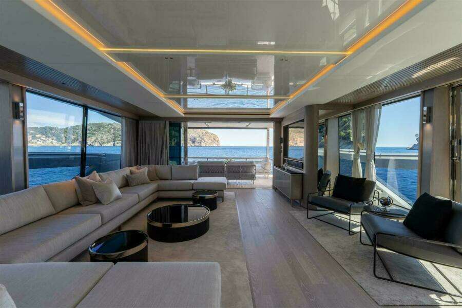 90ft Sunseeker Yacht For Sale
